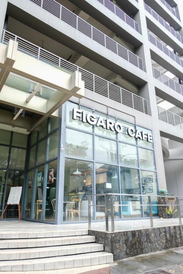 Ezeniel'S Place At Horizons 101 Condominium Cebu Exterior photo